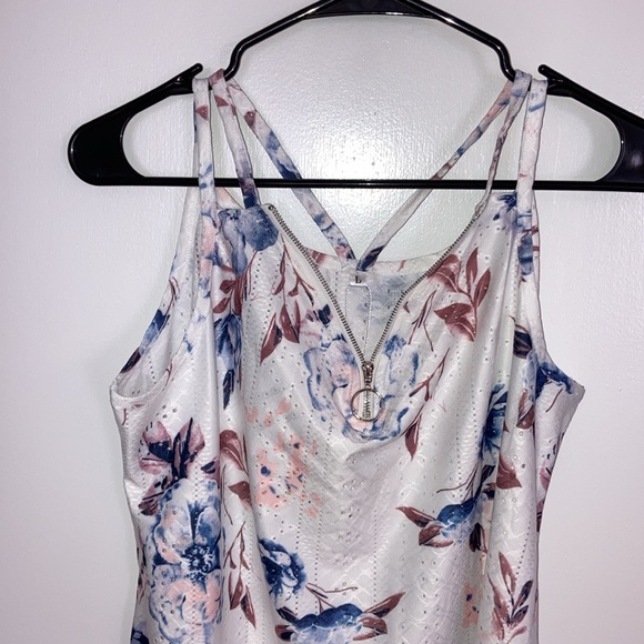 6-7 Piece Resellers Bundle, all New In Package, Women's, Various Sizes from S- L - Picture 7 of 13